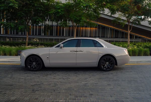 Rolls Royce Ghost - Image 4